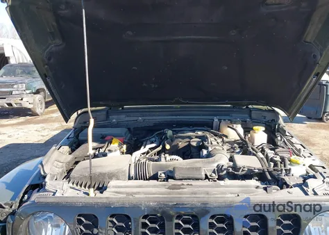 2023 Jeep Gladiator Willys 4X4 z USA, uszkodzony, nr VIN 1C6HJTAG1PL500701